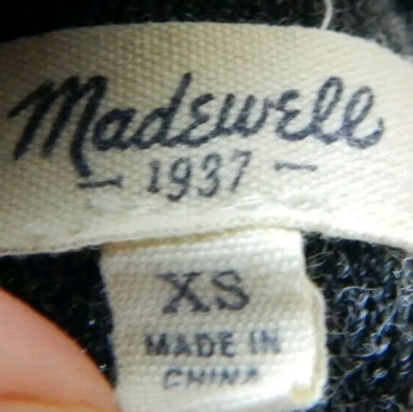 Madewell Deep V Pullover Sweater - Picture 4 of 4